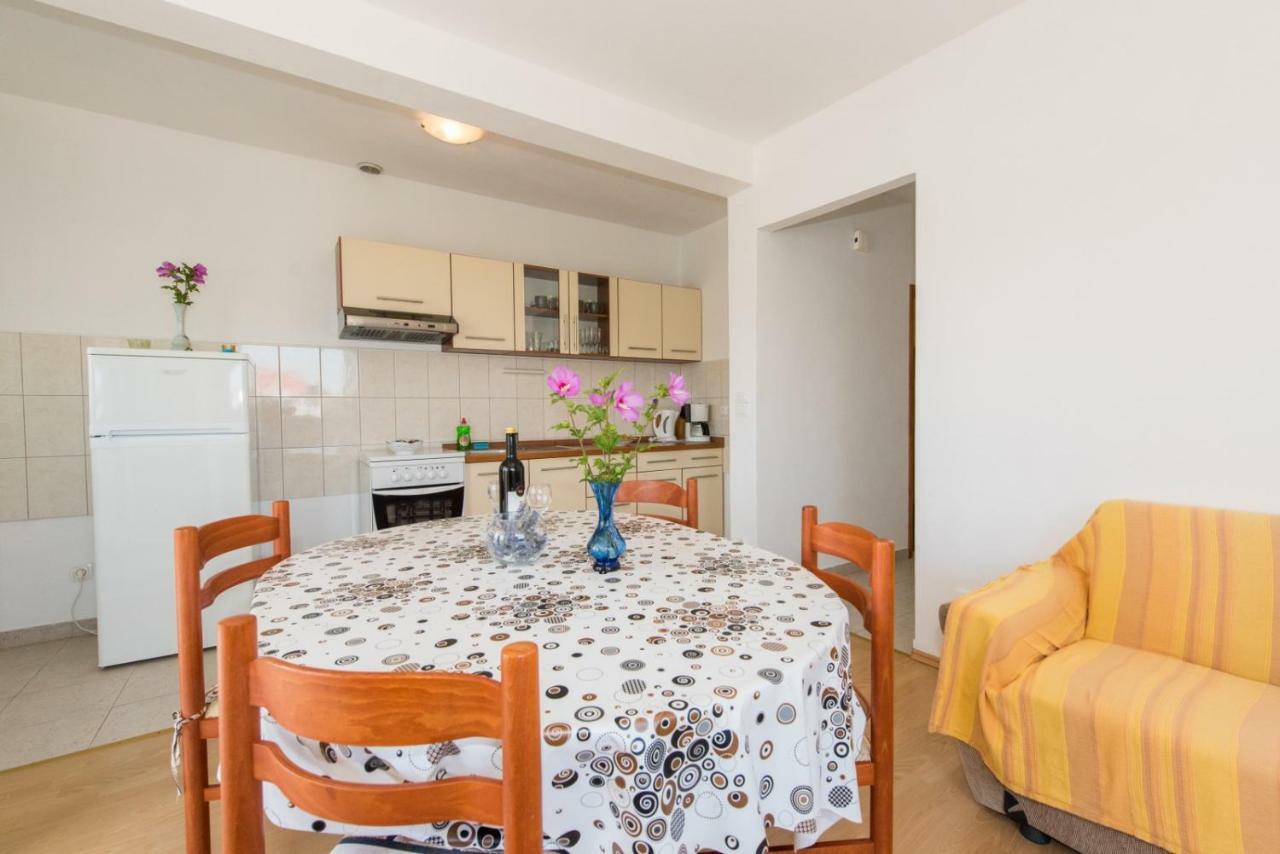 Apartments Maco Petrcane Εξωτερικό φωτογραφία