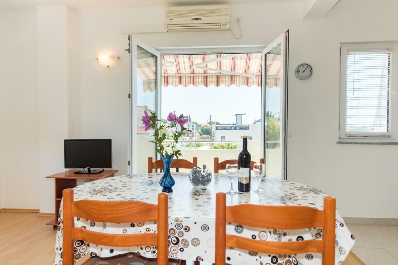 Apartments Maco Petrcane Εξωτερικό φωτογραφία